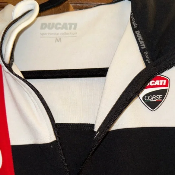 Ducati Corse Red and Black Zip-Up Hoodie - Picture 4 of 4